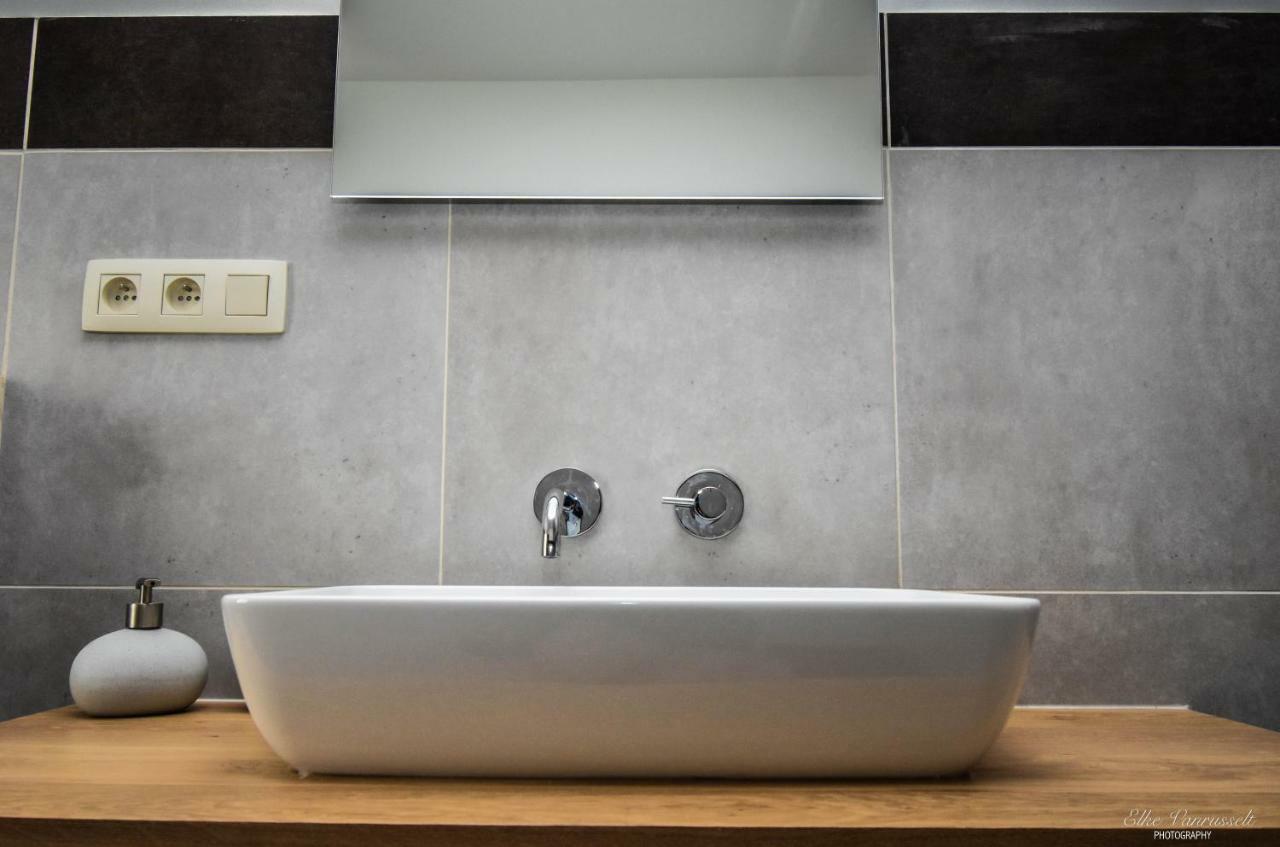 B&B De Bloesem Hoeselt エクステリア 写真